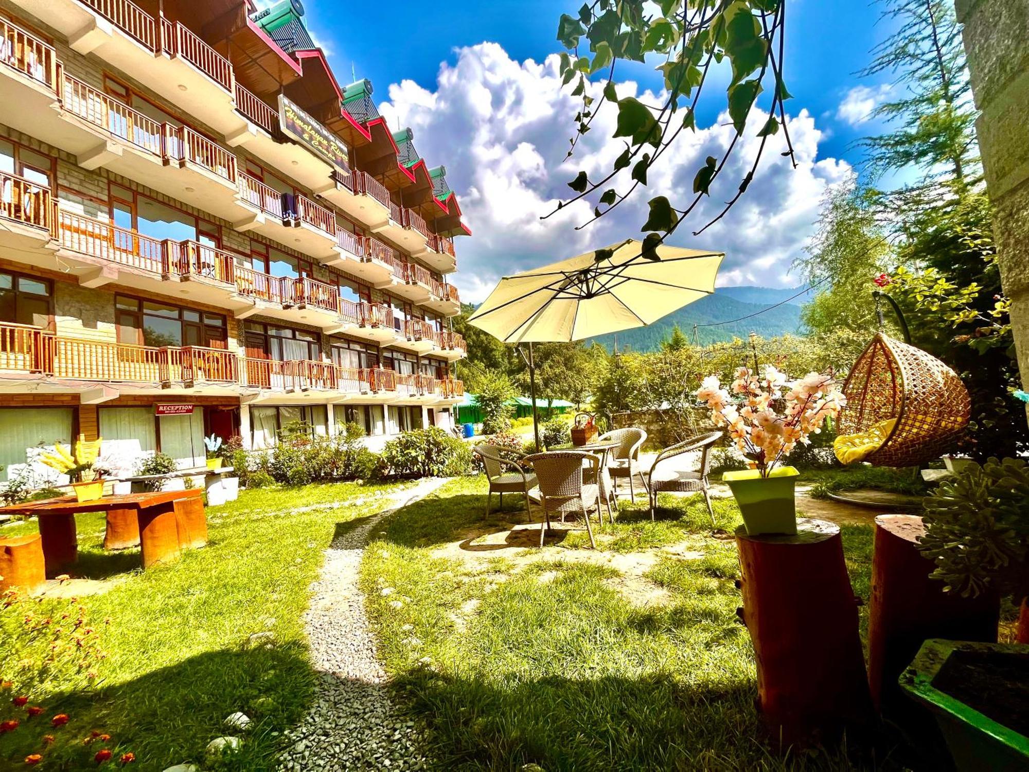 Himalayan Hill Queen Resort, Manali M98160-43400 Exterior photo